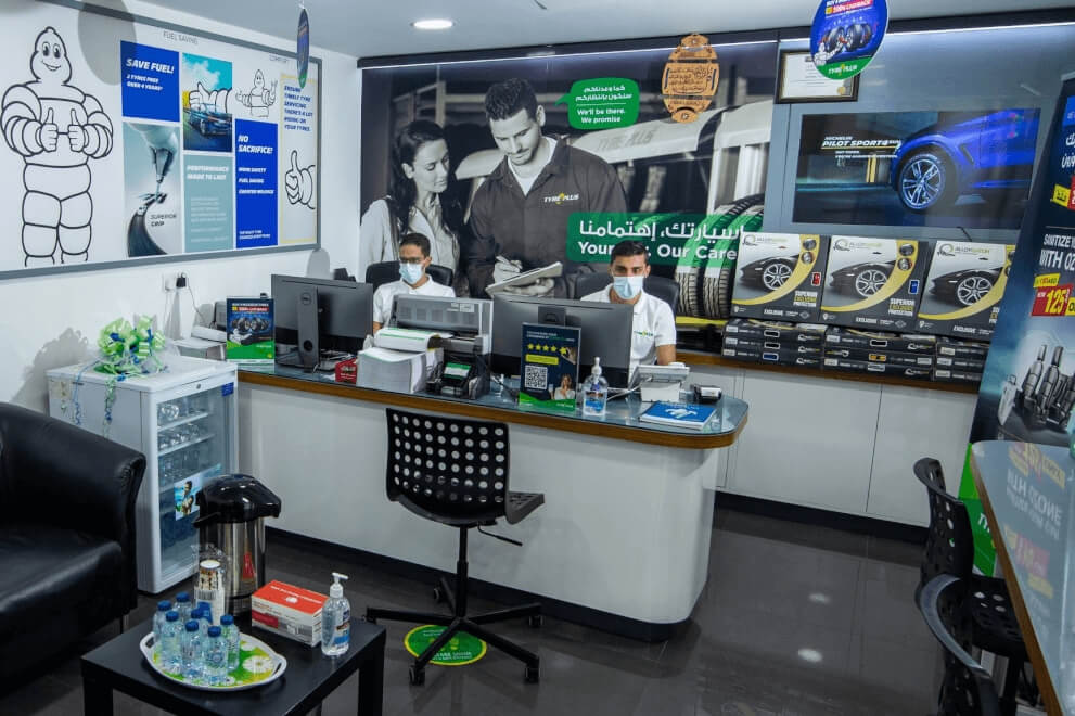 Tyre Shop in Al Quoz, Dubai TYREPLUS SAFEER AL QUOZ BRANCH
