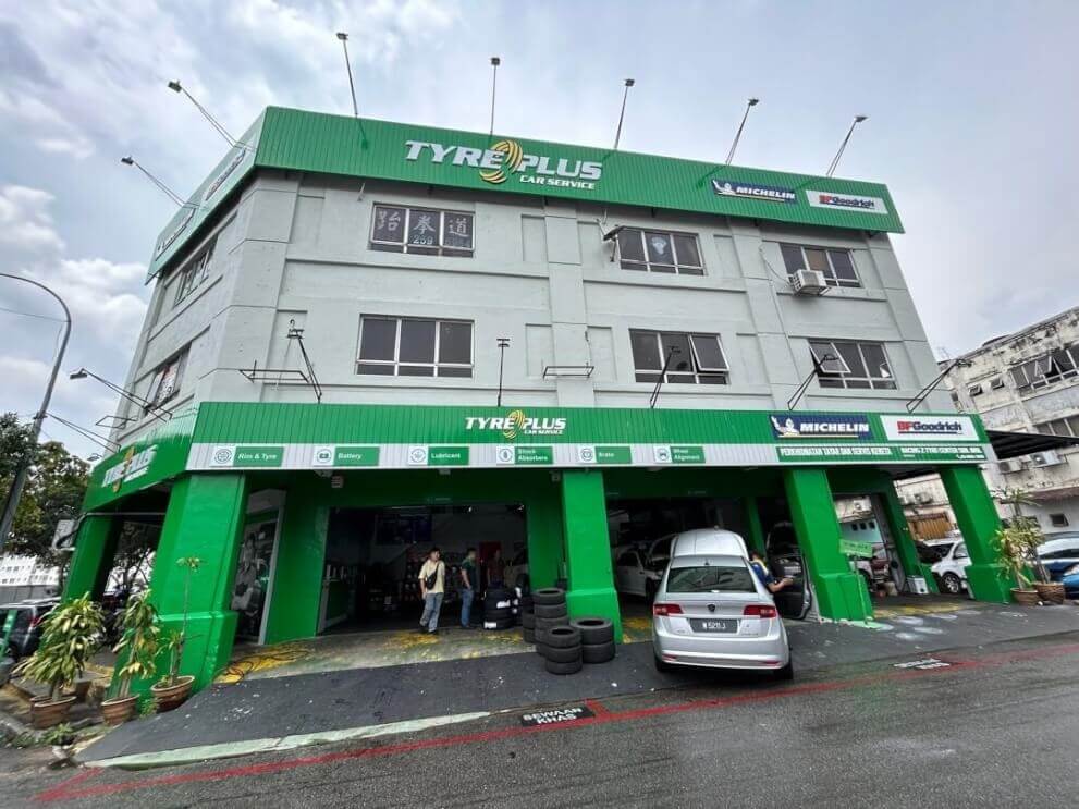 Tyre Shop near you in Seri Kembangan Tyreplus RacingZ Tyre Center