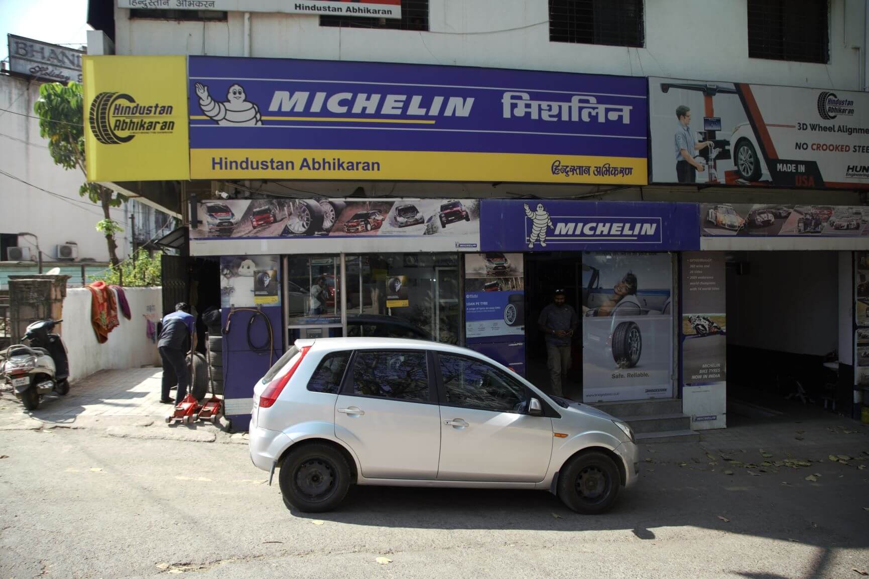 Michelin Tyres & Services Hindustan Abhikaran, Sinhagad Road, Pune Tyre Dealers & Car Repair